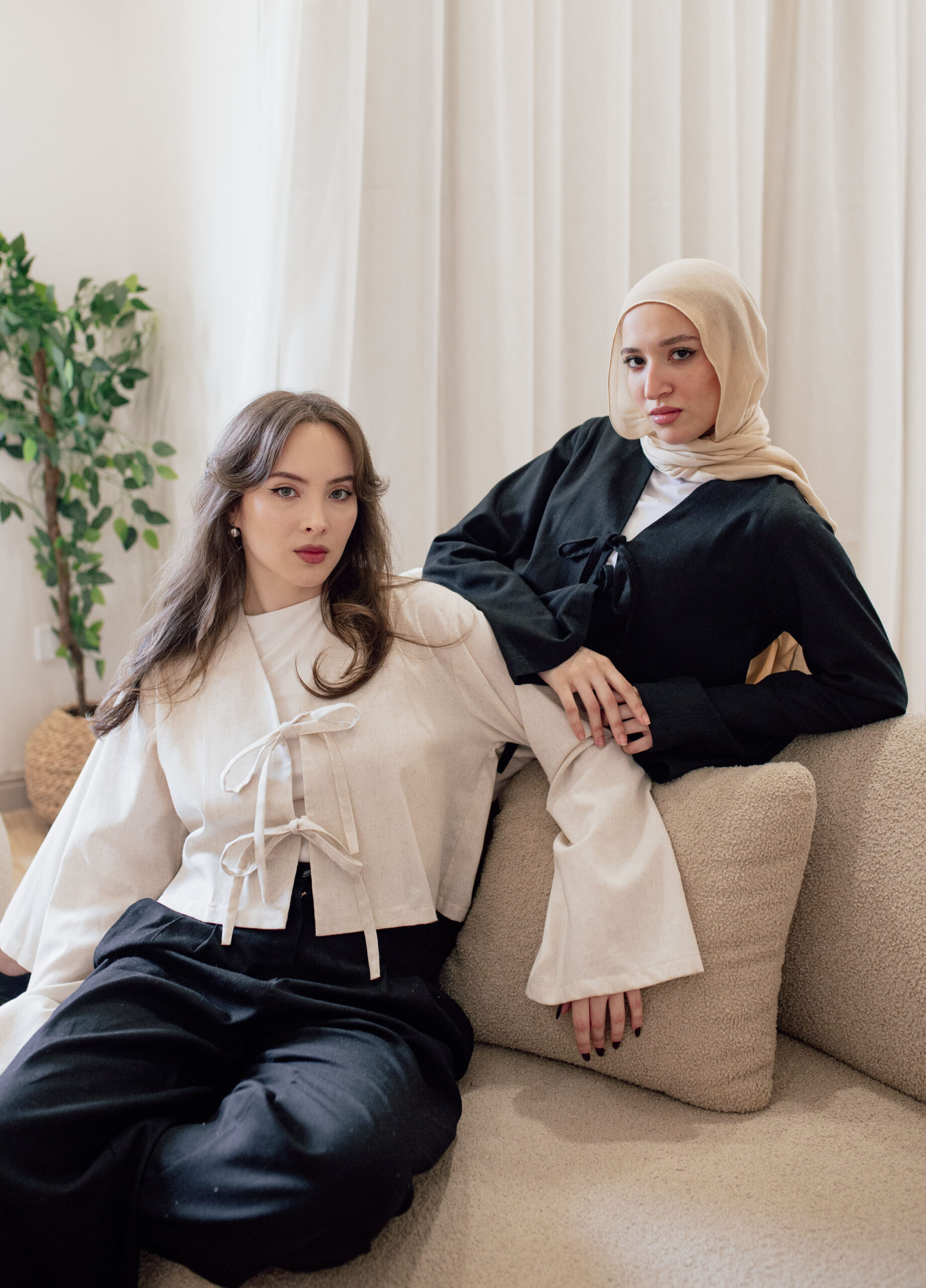 Lumi Linen Blouse – Black - Image 5