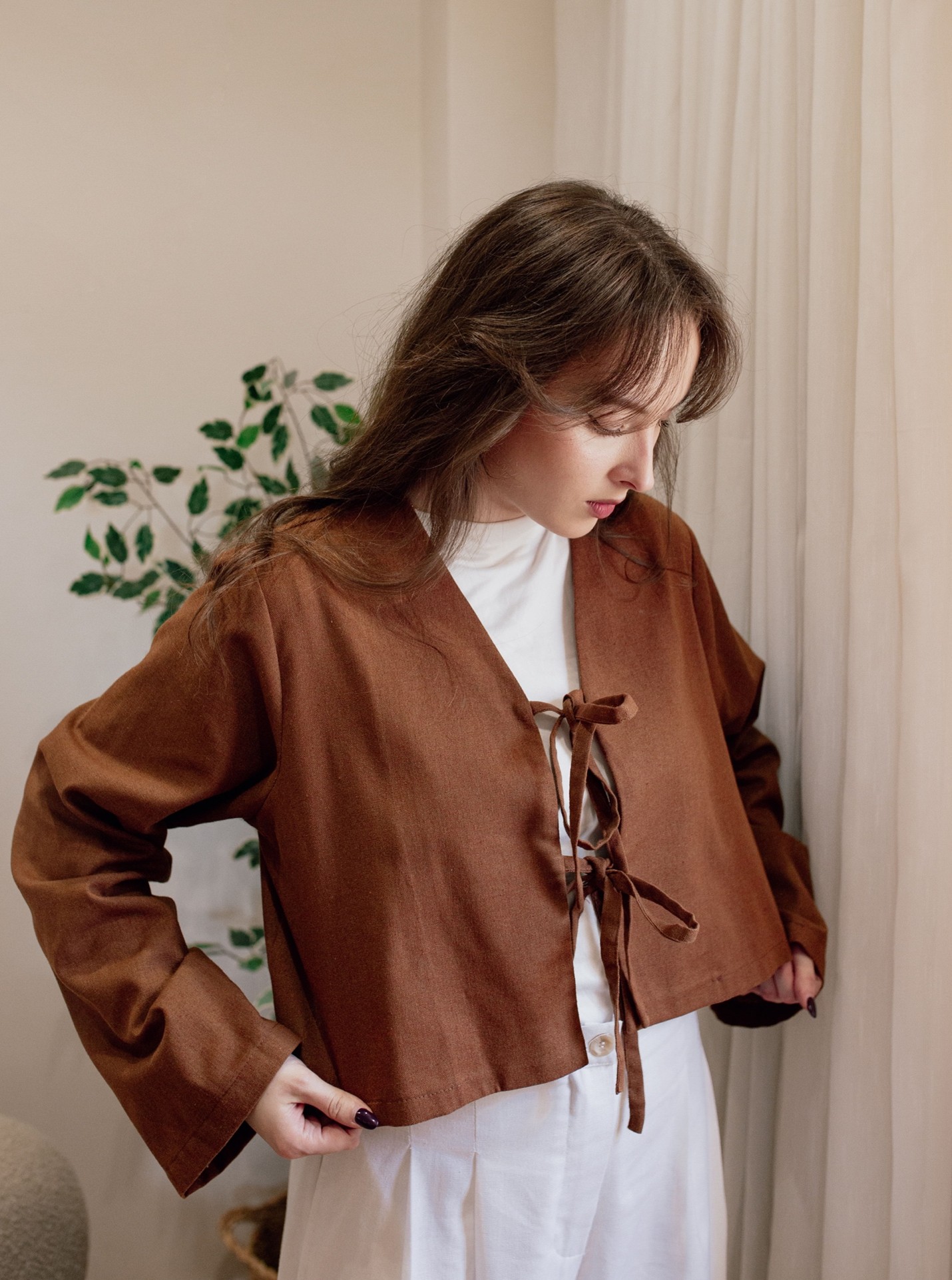 Lumi Linen Blouse – Brown - Image 4