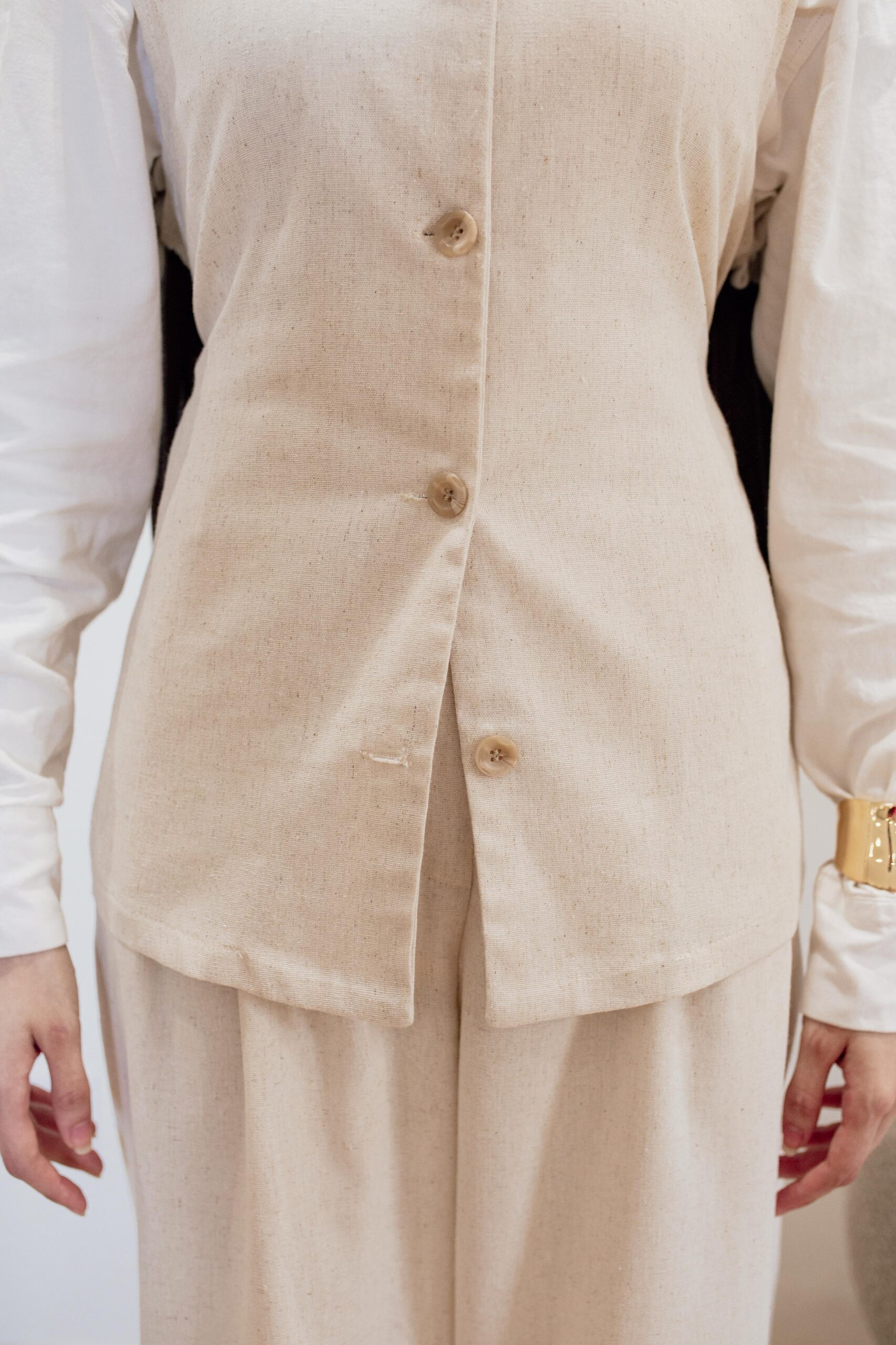 Eline Linen Set - Beige - Image 6